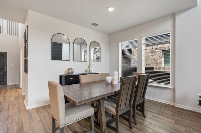 707 Sugar Cane RD, Buda, TX 78610