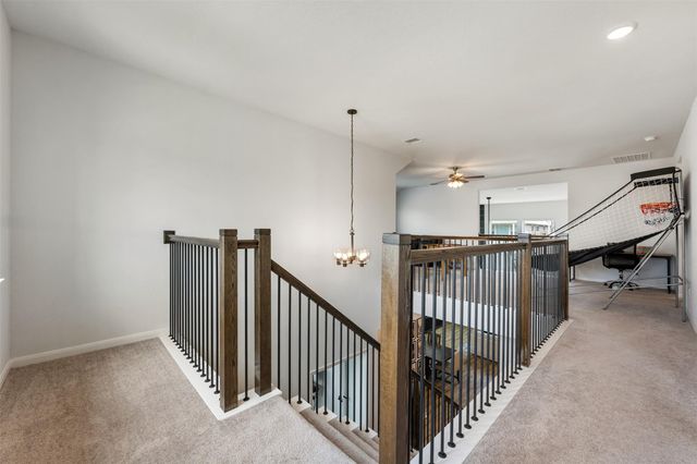 707 Sugar Cane RD, Buda, TX 78610