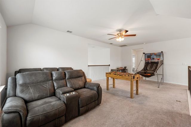 707 Sugar Cane RD, Buda, TX 78610