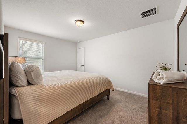 707 Sugar Cane RD, Buda, TX 78610