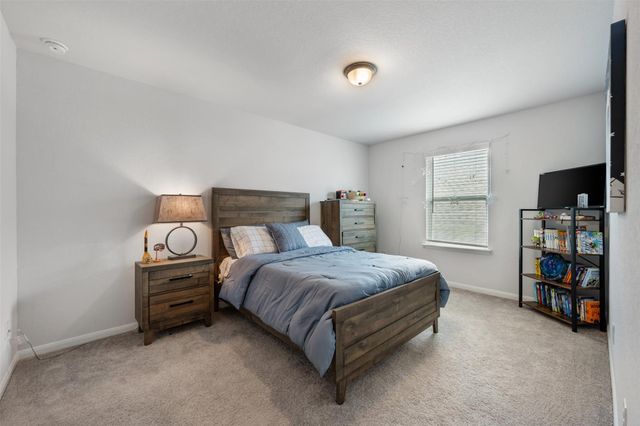 707 Sugar Cane RD, Buda, TX 78610