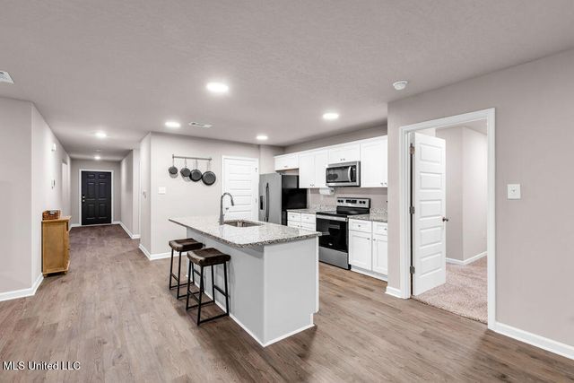 1617 Porpoise Drive, Ocean Springs, MS 39564