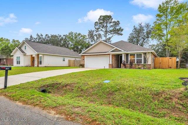 1617 Porpoise Drive, Ocean Springs, MS 39564
