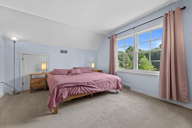 8601 Stickney AVENUE, Wauwatosa, WI 53226