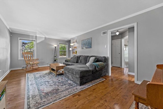 8601 Stickney AVENUE, Wauwatosa, WI 53226