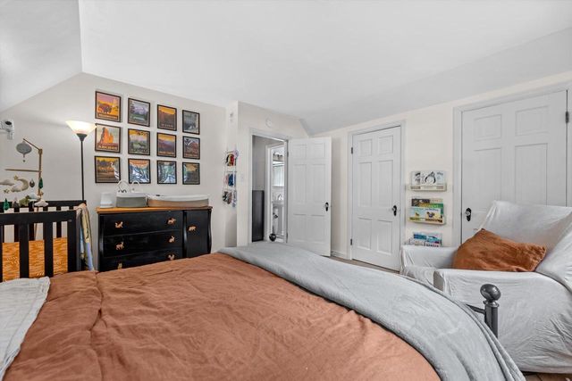 8601 Stickney AVENUE, Wauwatosa, WI 53226