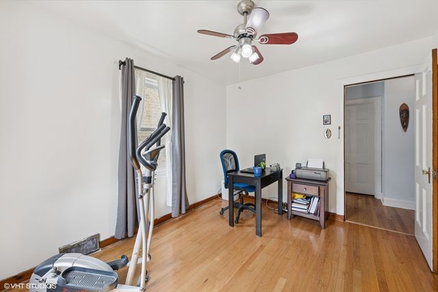 3012 N Nottingham Avenue, Chicago, IL 60634