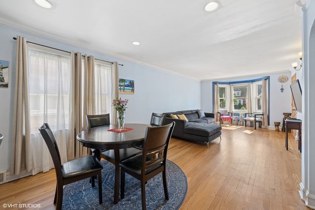 3012 N Nottingham Avenue, Chicago, IL 60634