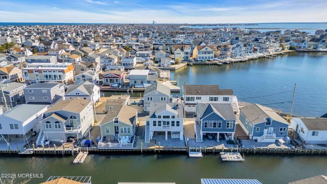 222 Mallard Lane, Lavallette, NJ 08735