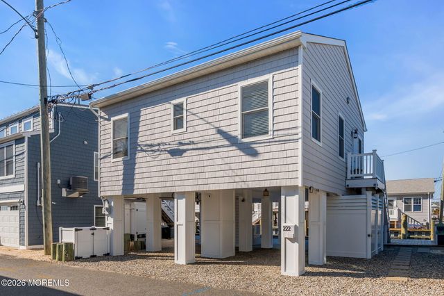 222 Mallard Lane, Lavallette, NJ 08735