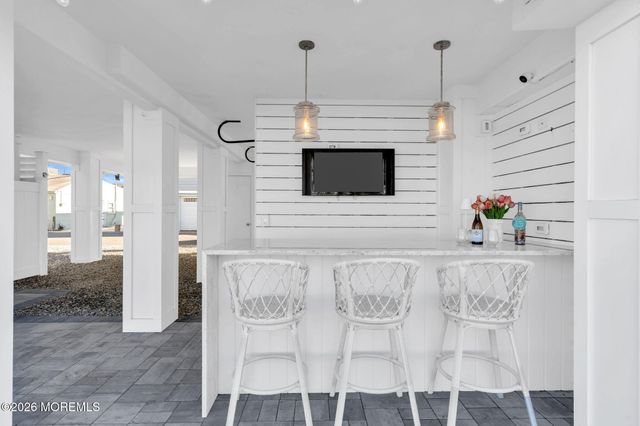 222 Mallard Lane, Lavallette, NJ 08735
