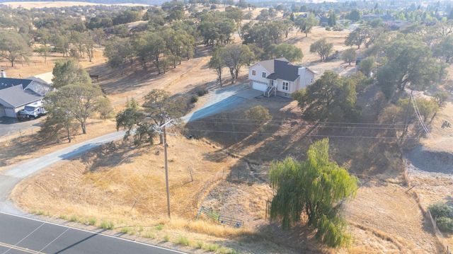 4068 Little John Rd, Copperopolis, CA 95228