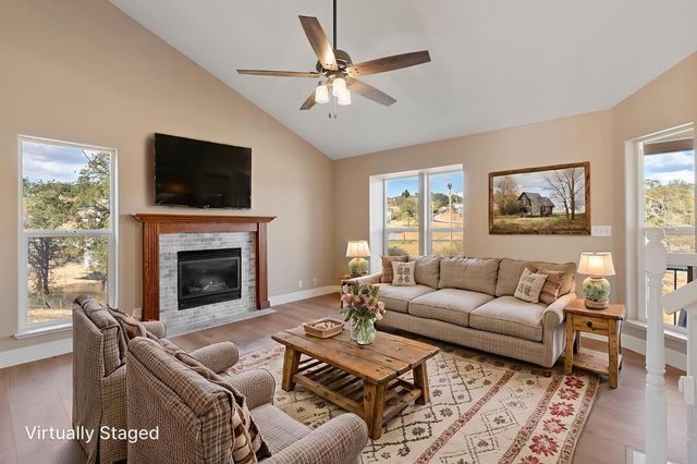 4068 Little John Rd, Copperopolis, CA 95228