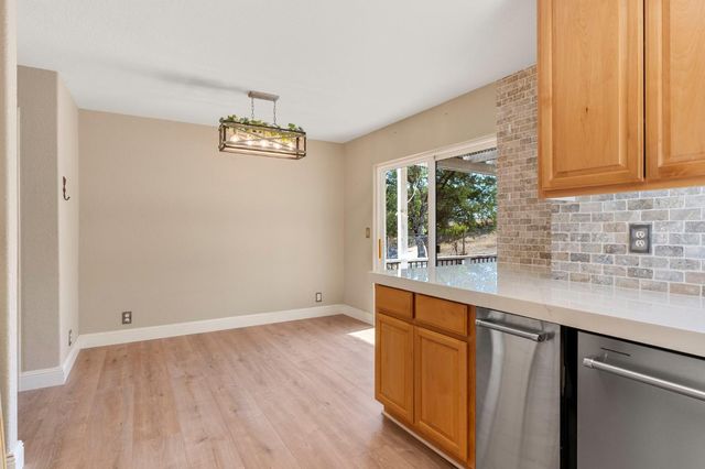 4068 Little John Rd, Copperopolis, CA 95228