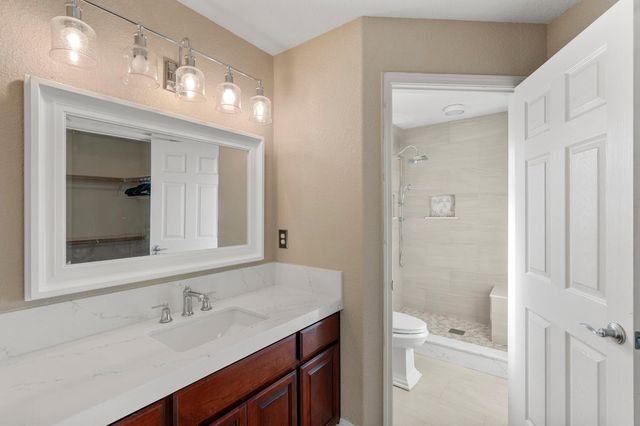 4068 Little John Rd, Copperopolis, CA 95228