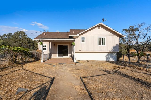 4068 Little John Rd, Copperopolis, CA 95228