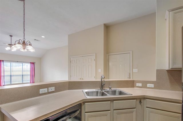 10735 Norchester Village Drive, Houston, TX 77070