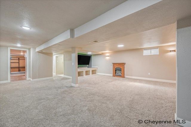 136 QUINCY RD, Cheyenne, WY 82009
