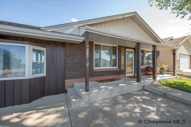 136 QUINCY RD, Cheyenne, WY 82009