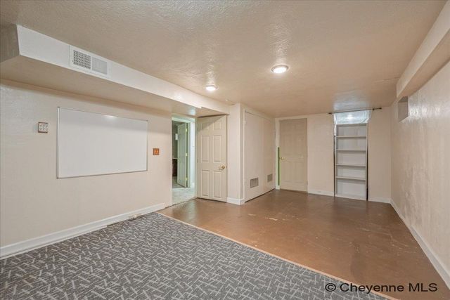 136 QUINCY RD, Cheyenne, WY 82009