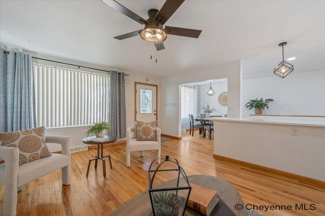 136 QUINCY RD, Cheyenne, WY 82009