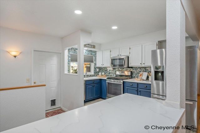 136 QUINCY RD, Cheyenne, WY 82009