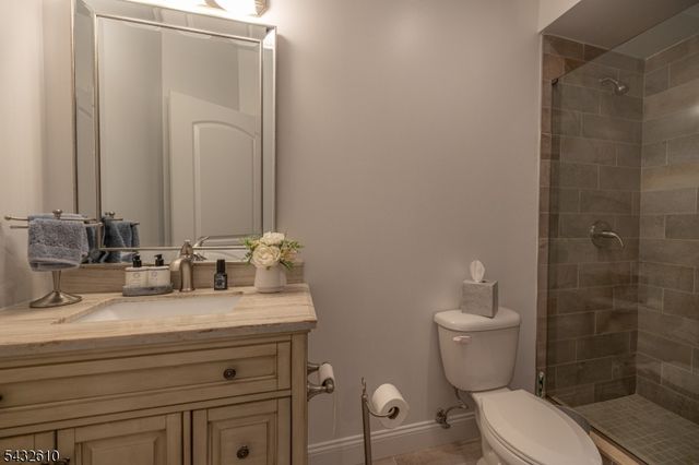 224 N 18Th St, Kenilworth Boro, NJ 07033