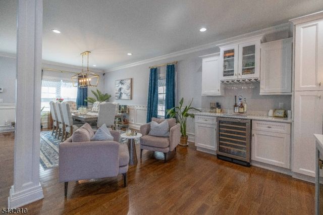 224 N 18Th St, Kenilworth Boro, NJ 07033