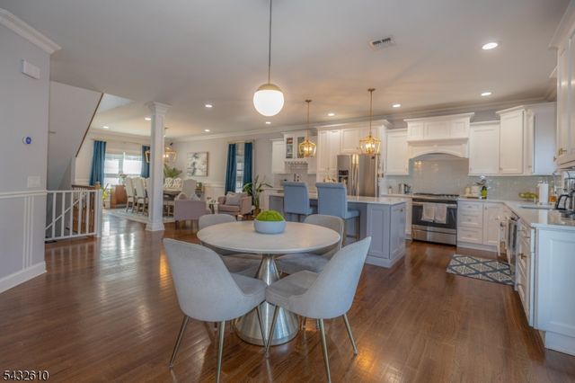 224 N 18Th St, Kenilworth Boro, NJ 07033