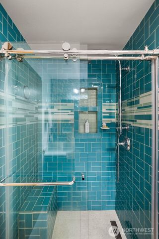9602 NE 35th Place, Clyde Hill, WA 98004