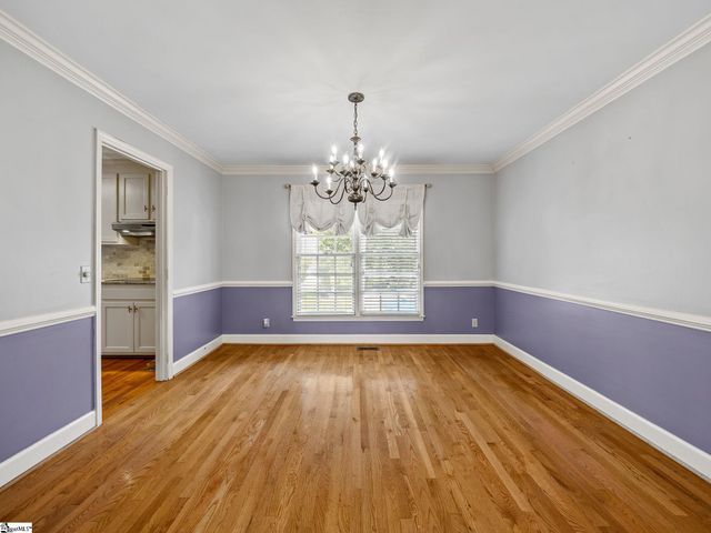 242 W Killarney Lake, Moore, SC 29369