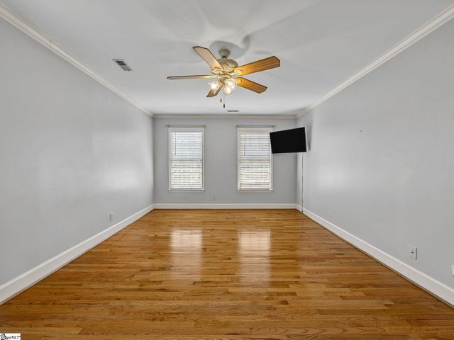 242 W Killarney Lake, Moore, SC 29369