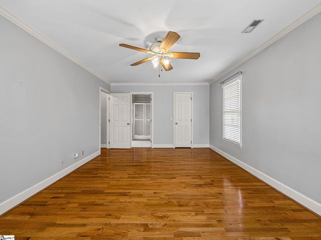 242 W Killarney Lake, Moore, SC 29369