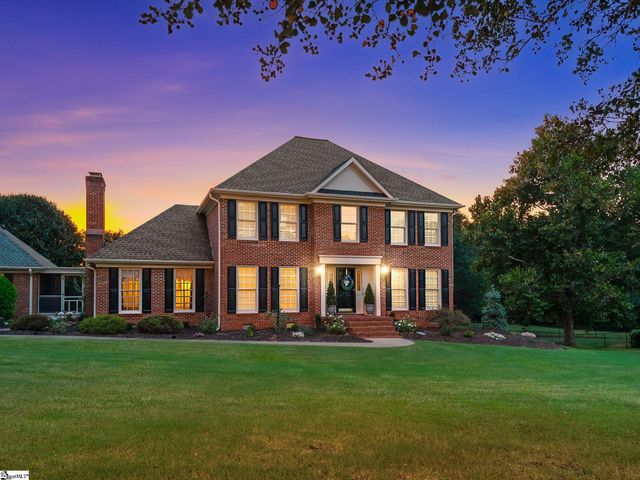 242 W Killarney Lake, Moore, SC 29369