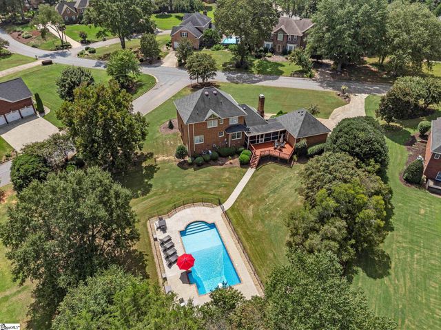 242 W Killarney Lake, Moore, SC 29369