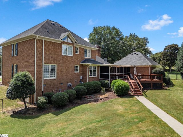242 W Killarney Lake, Moore, SC 29369