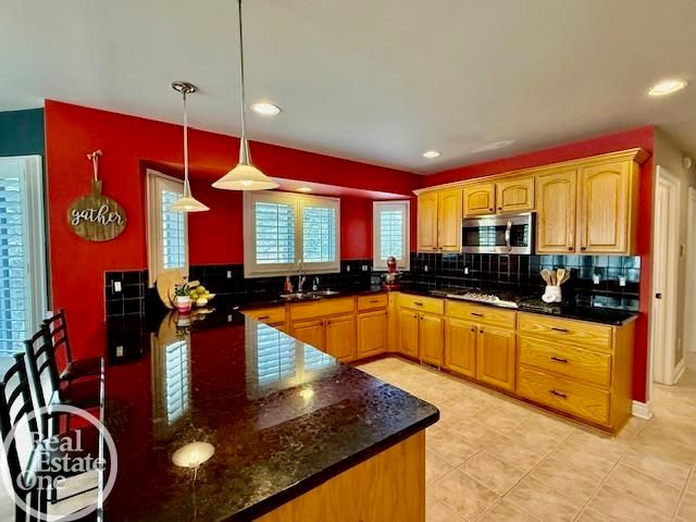 54941 Danielle Street, New Baltimore, MI 48047