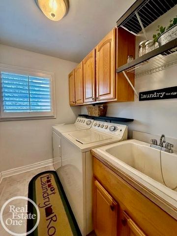 54941 Danielle Street, New Baltimore, MI 48047