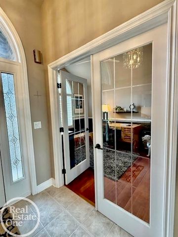 54941 Danielle Street, New Baltimore, MI 48047