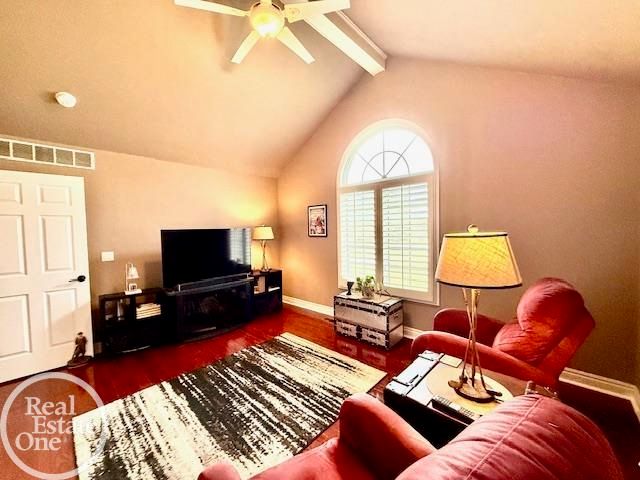 54941 Danielle Street, New Baltimore, MI 48047