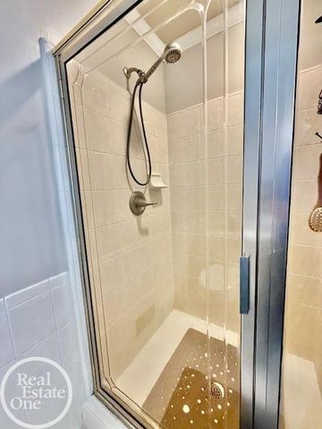 54941 Danielle Street, New Baltimore, MI 48047