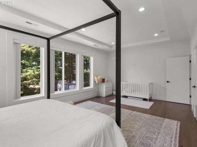483 Sw CHERRY PARK Rd, Troutdale, OR 97060