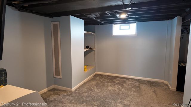 661 4th Avenue, Pontiac, MI 48340