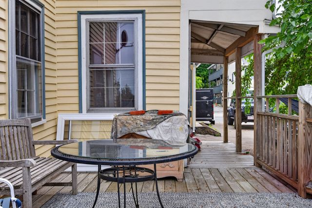 328-330 Cabot St, Beverly, MA 01915