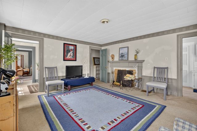 328-330 Cabot St, Beverly, MA 01915