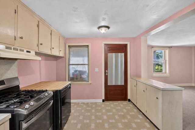 328-330 Cabot St, Beverly, MA 01915