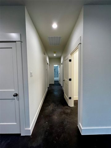 1227 Rosemary Street, Greenville, TX 75401