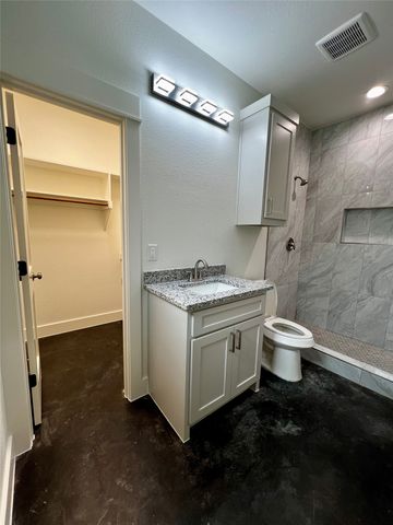 1227 Rosemary Street, Greenville, TX 75401