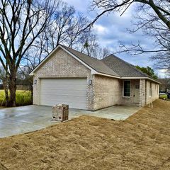 1227 Rosemary Street, Greenville, TX 75401