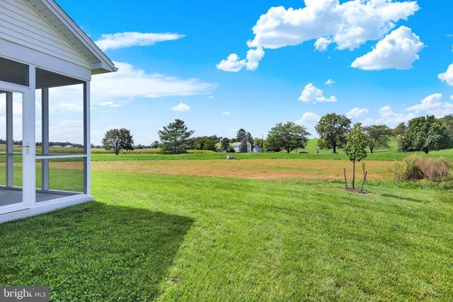 4527 RANGE RUNNER DR, Fayetteville, PA 17222